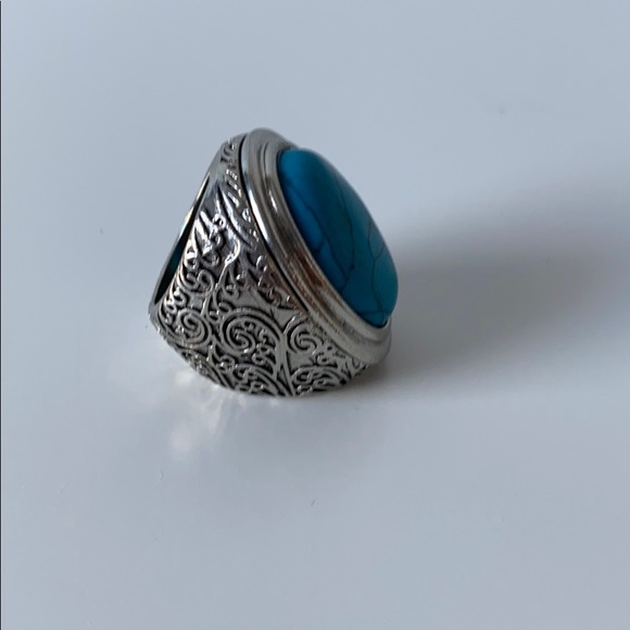 ring - Picture 3 of 3